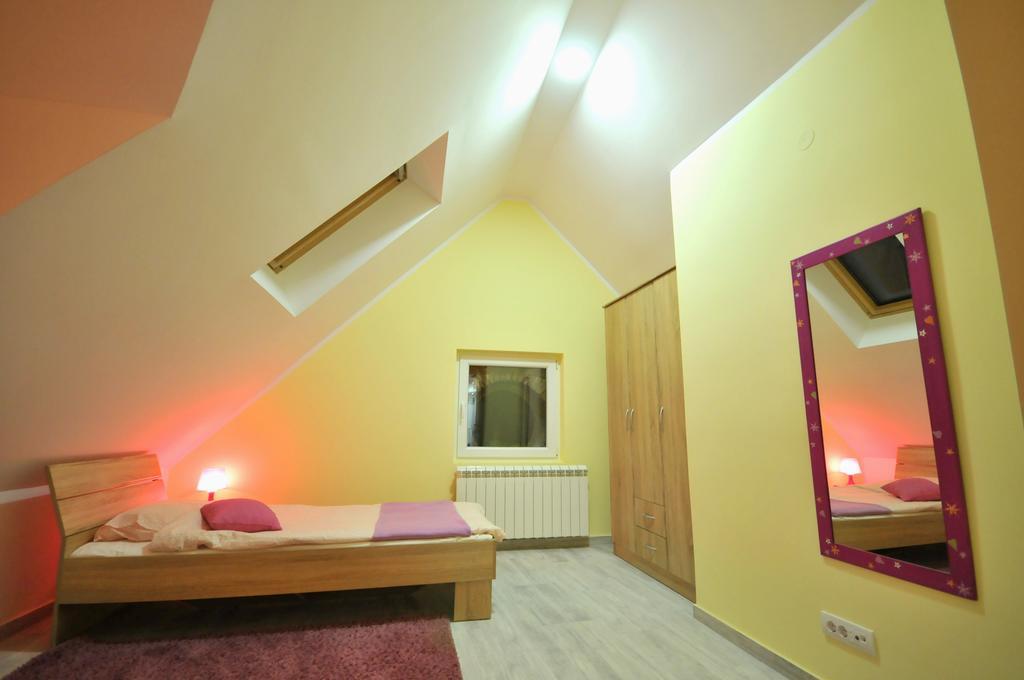 Apartment Sovica Belgrad Exterior foto